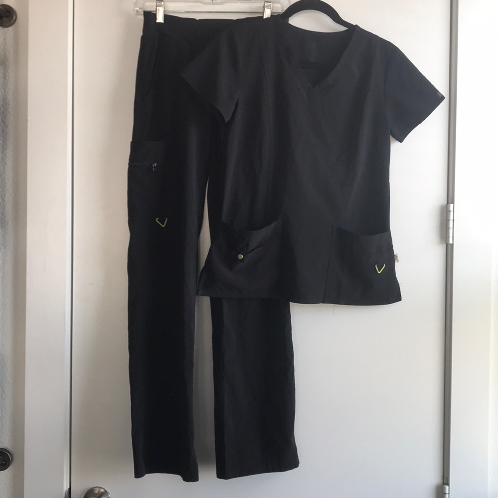 Black Scrub Set *haven’t worn in awhile*